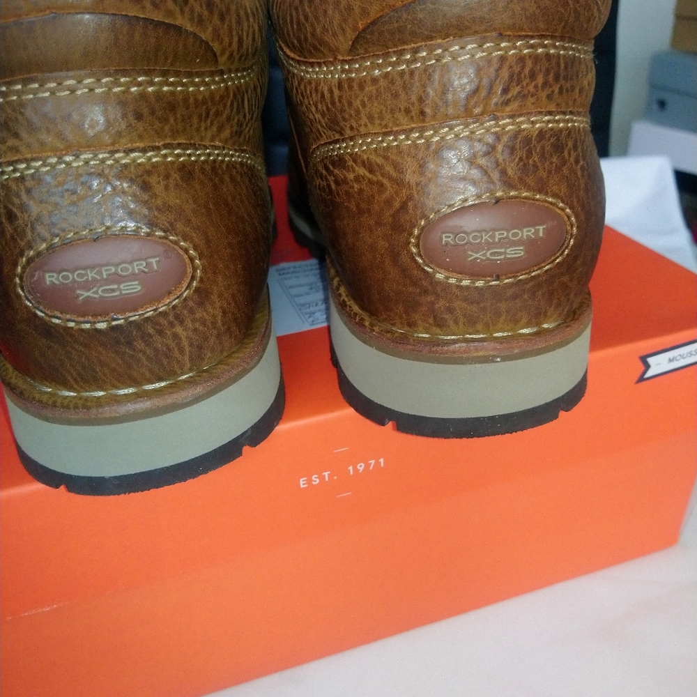 NWT ROCKPORT XCS Boots - Picture 5 of 8